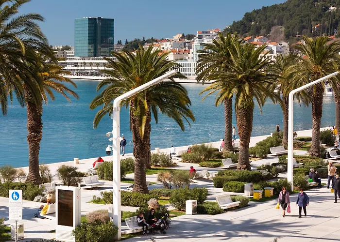 Litore Luxury Jugo * Split